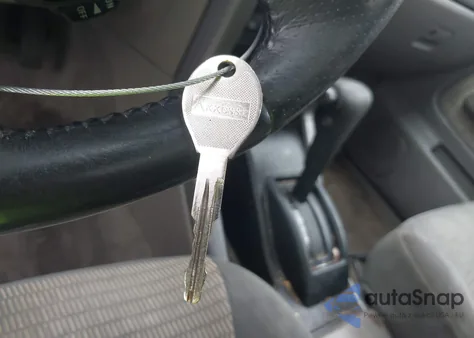 2004 Nissan Xterra Xe/Se из США, поврежденный, VIN 5N1ED2AT34C615226